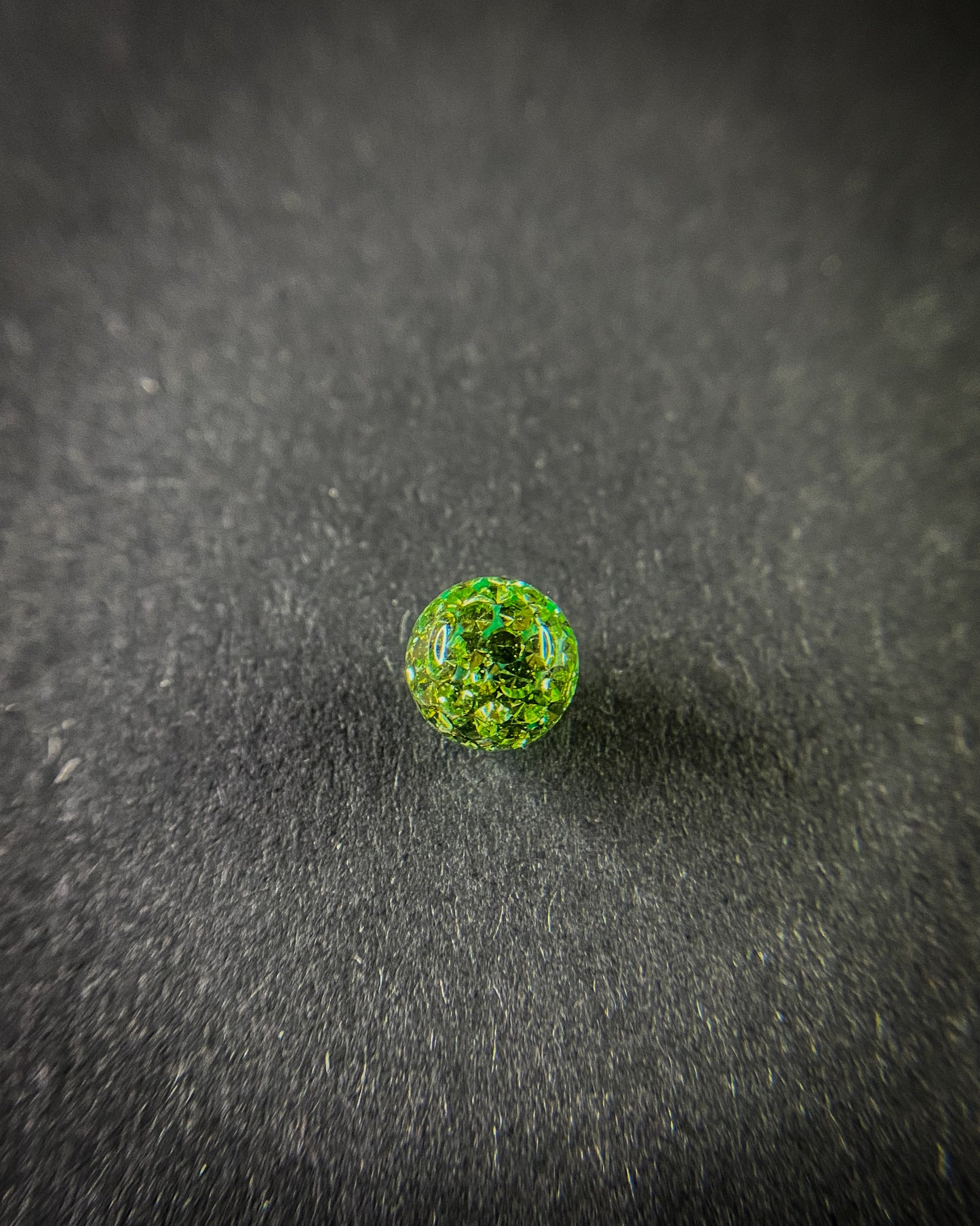 Epoxy Kugeln mit Kristallen ✨ – Funkelnd. Sicher. Farbverliebt.