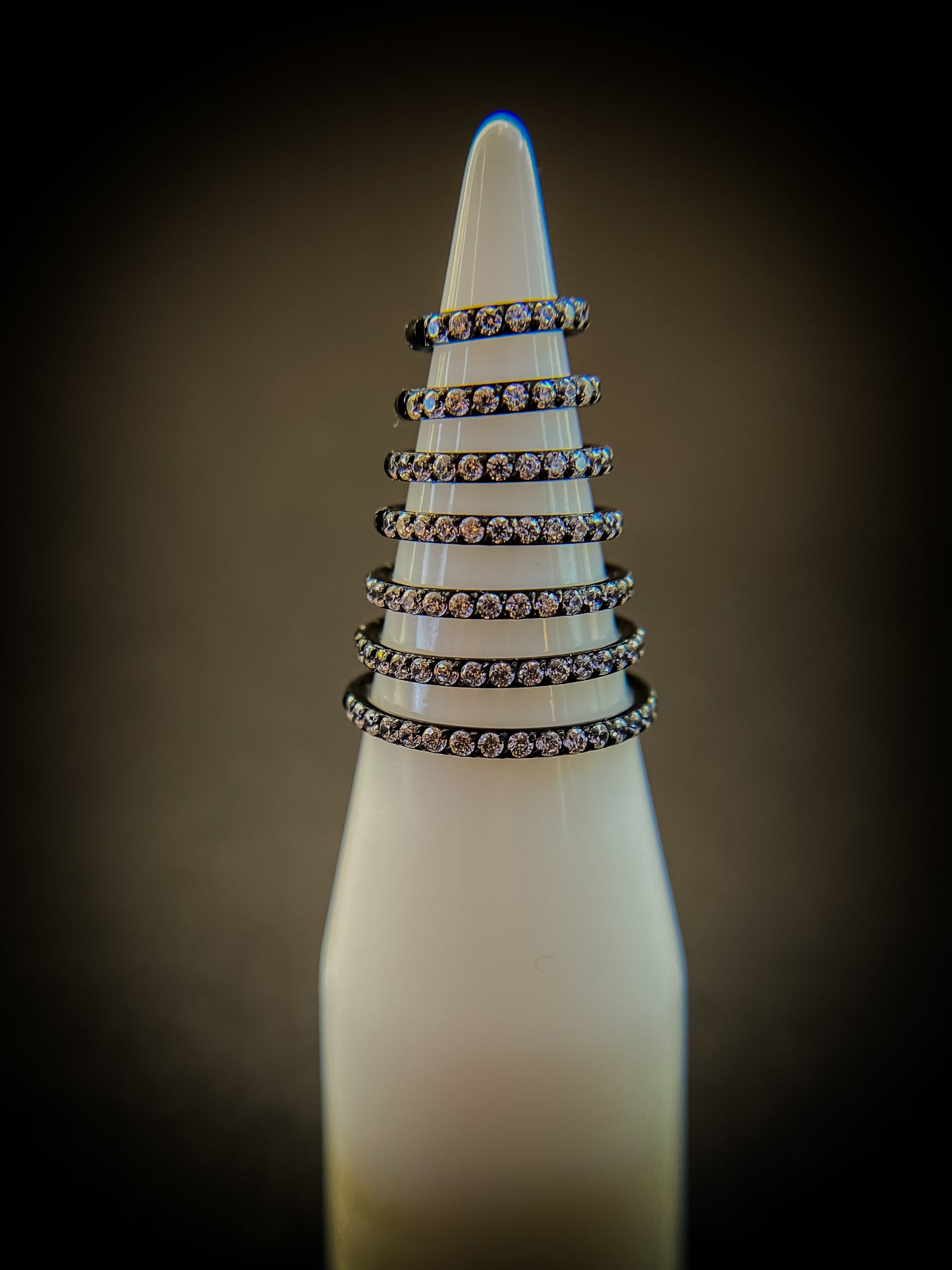 🖤 Schwarzer Clicker mit Kristallreihe – Elegant. Funkelnd. Vielseitig. 1,0mm